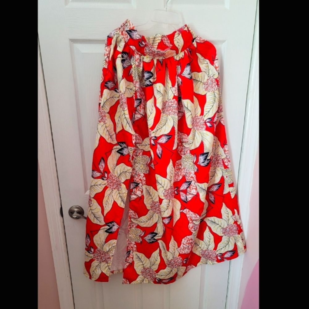 Maxi Skirt w slit on leg - sz S/M